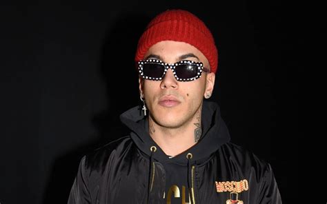 occhiali sfera ebbasta gucci|occhiali Gucci da sole.